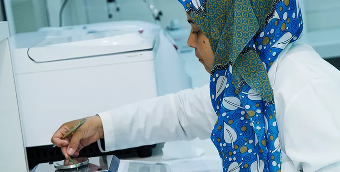 IsDB, Gates Foundation support new program for women scientists in Middle East, North Africa
